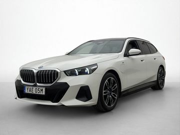 530e xDrive M-Sport Taž Pano