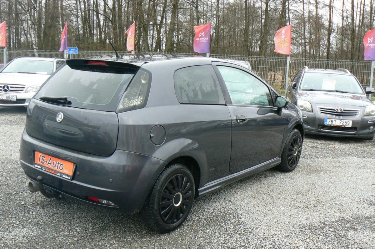 Fiat Punto, 1,4 -2 MÍSTA - 5 MÍST v TP - fotka 5