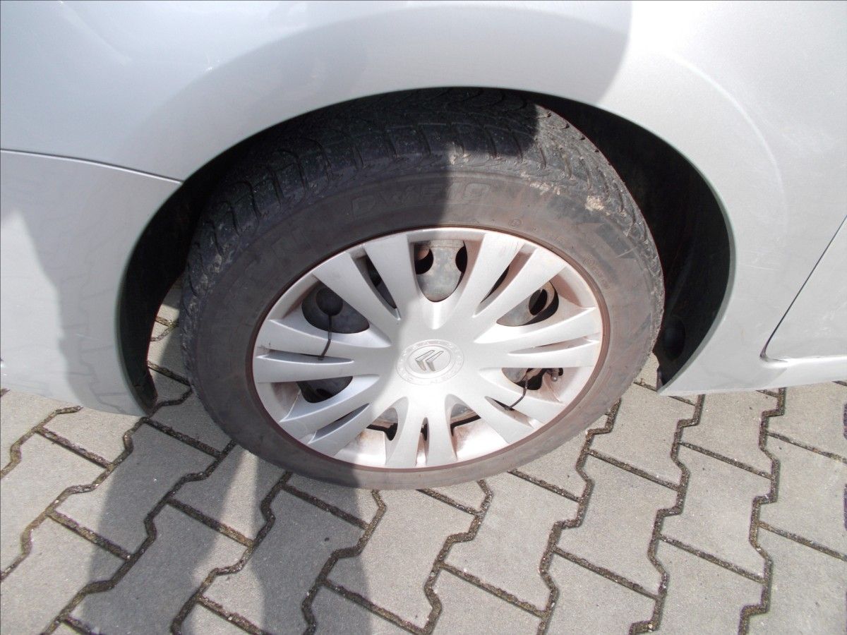 Citroën C4 Picasso, 1,6 HDI 80 kW DIGIKLIMA - fotka 6