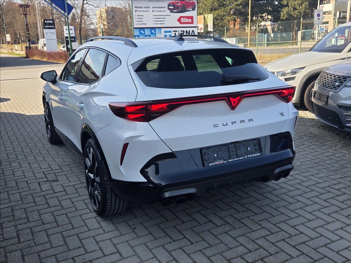 Cupra Formentor, 2,0 TSi VZ333 *MATRIX*PANORAMA - fotka 2