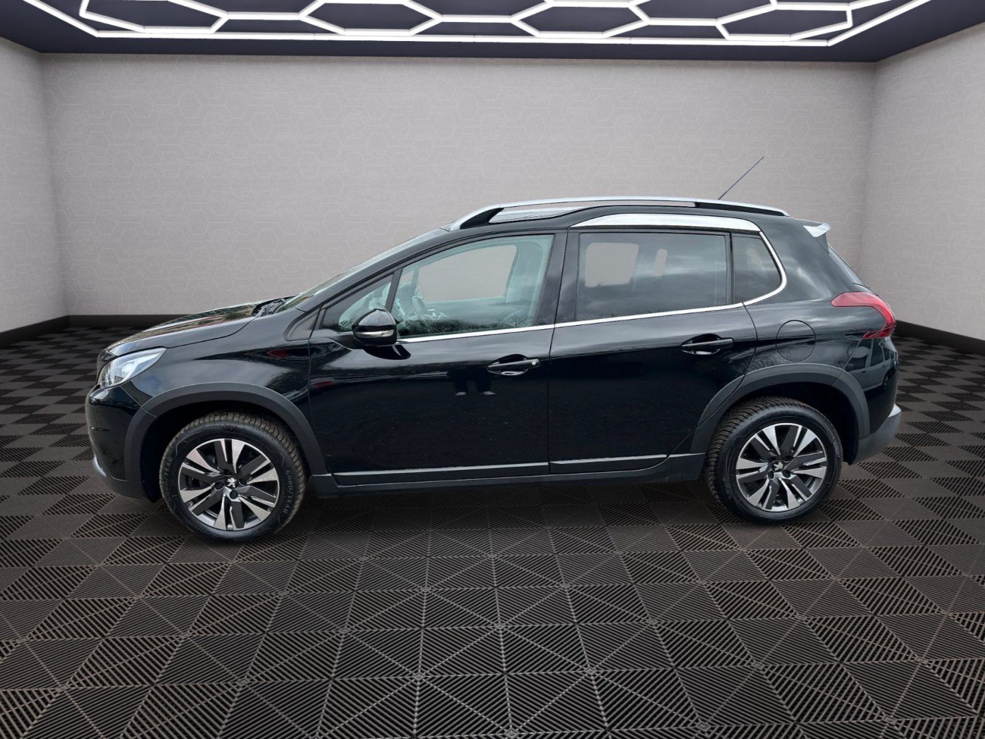 Peugeot 2008, 1.6Hdi 88kw Allure - fotka 4