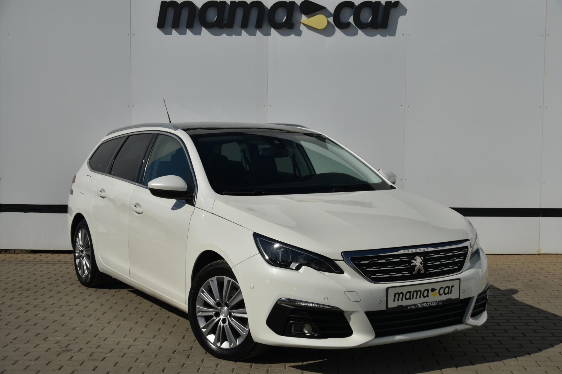 Peugeot 308, SW 1.5HDI 96kW LED PANORAMA ČR
