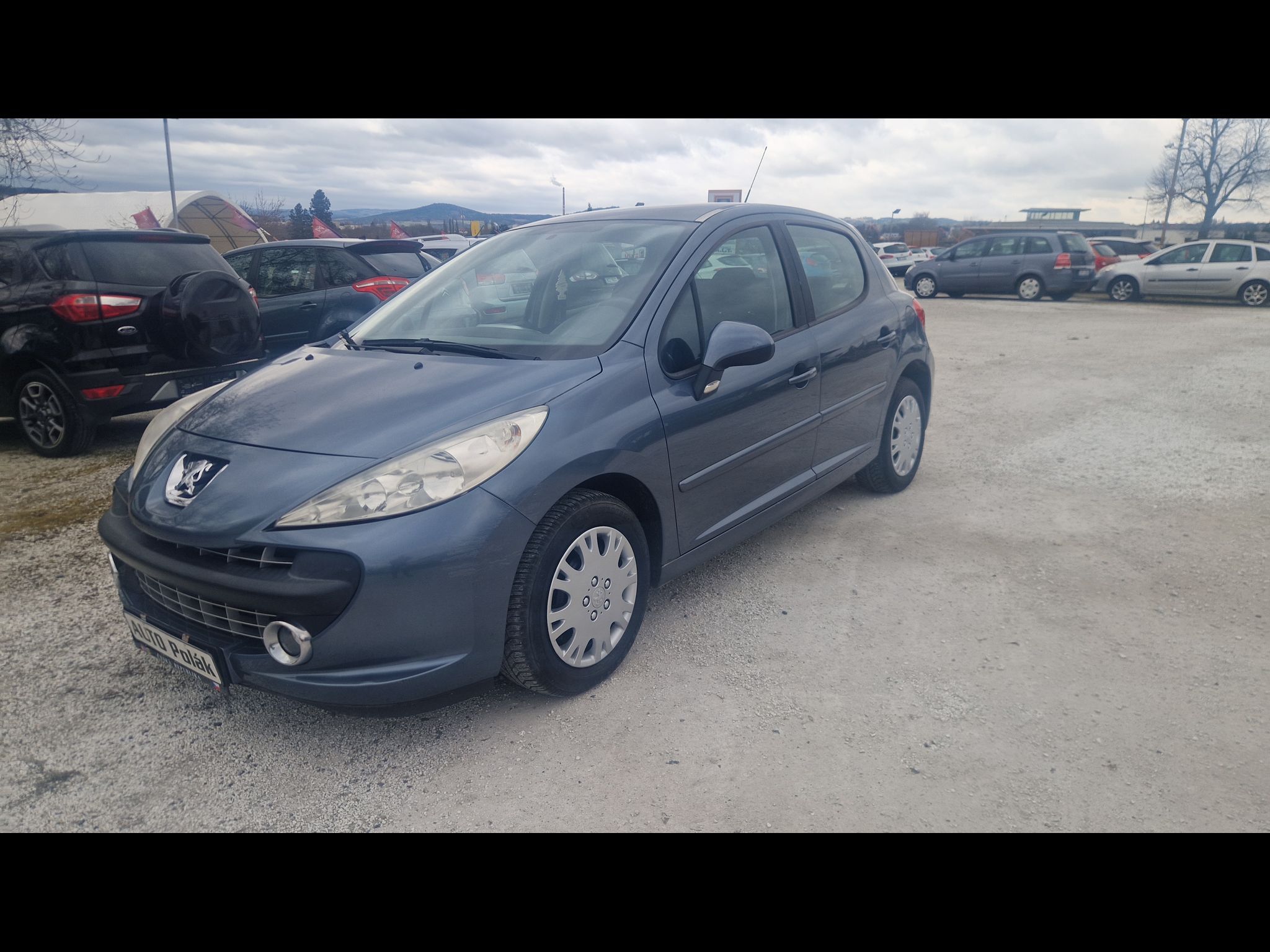 Peugeot 207, 1,4 16V - fotka 3