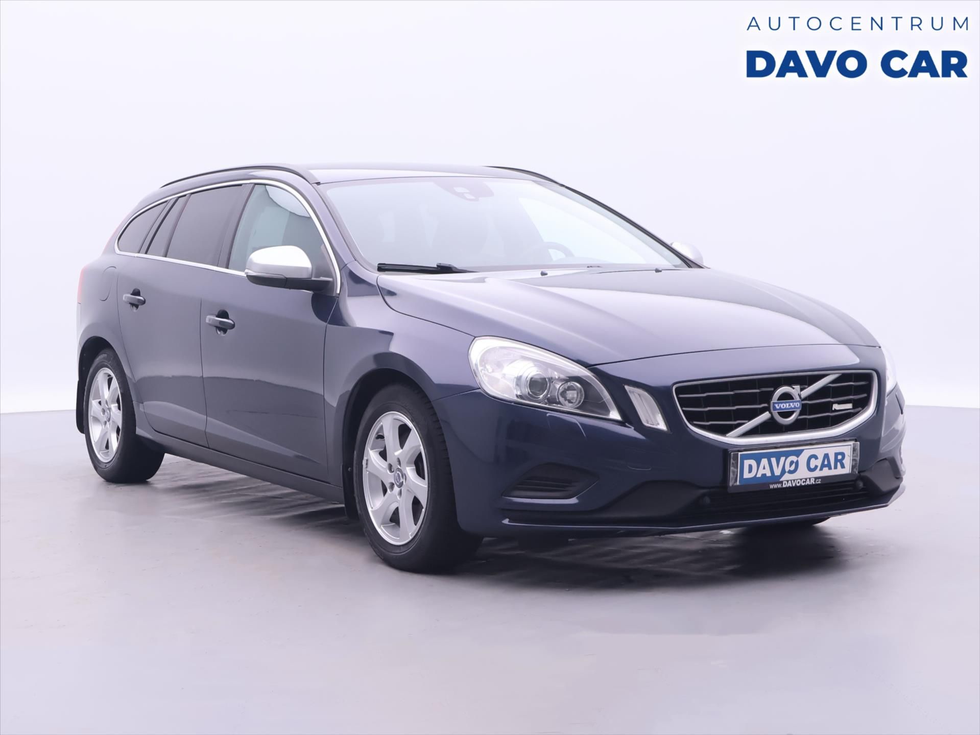 Volvo V60, 2,4 D4 V5 120kW AWD R-design
