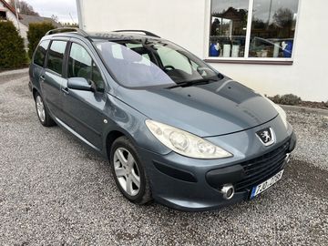 1.6 HDi TZ Nová STK