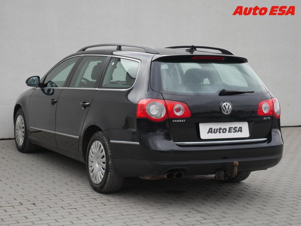 Volkswagen Passat, 2.0TDi,Bixen,navi - fotka 6