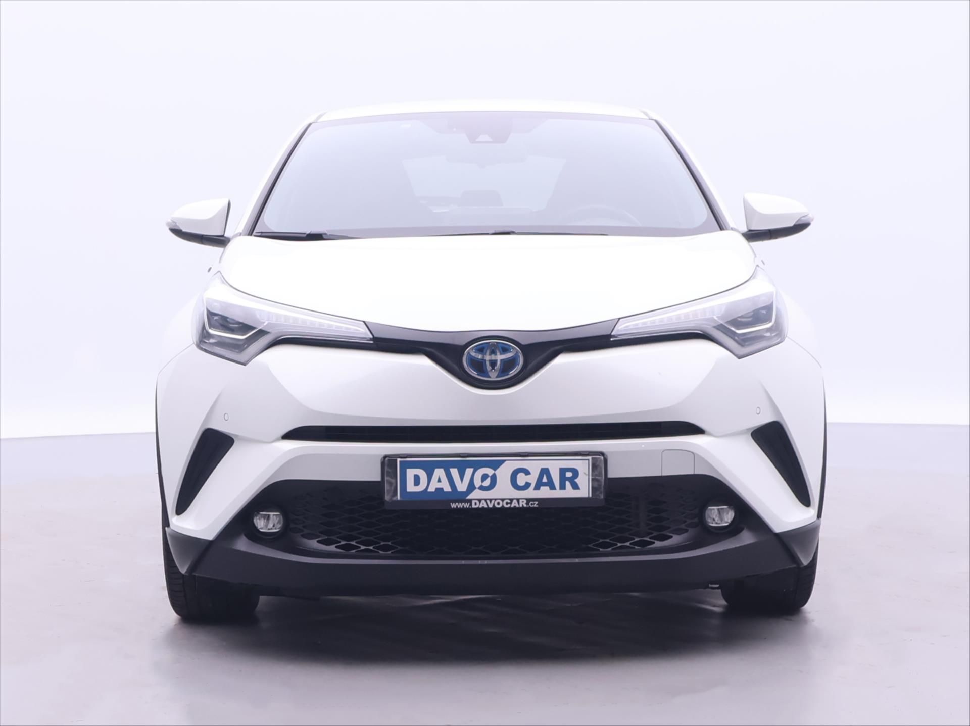 Toyota C-HR, 1,8 E-CVT Executive CZ - fotka 2