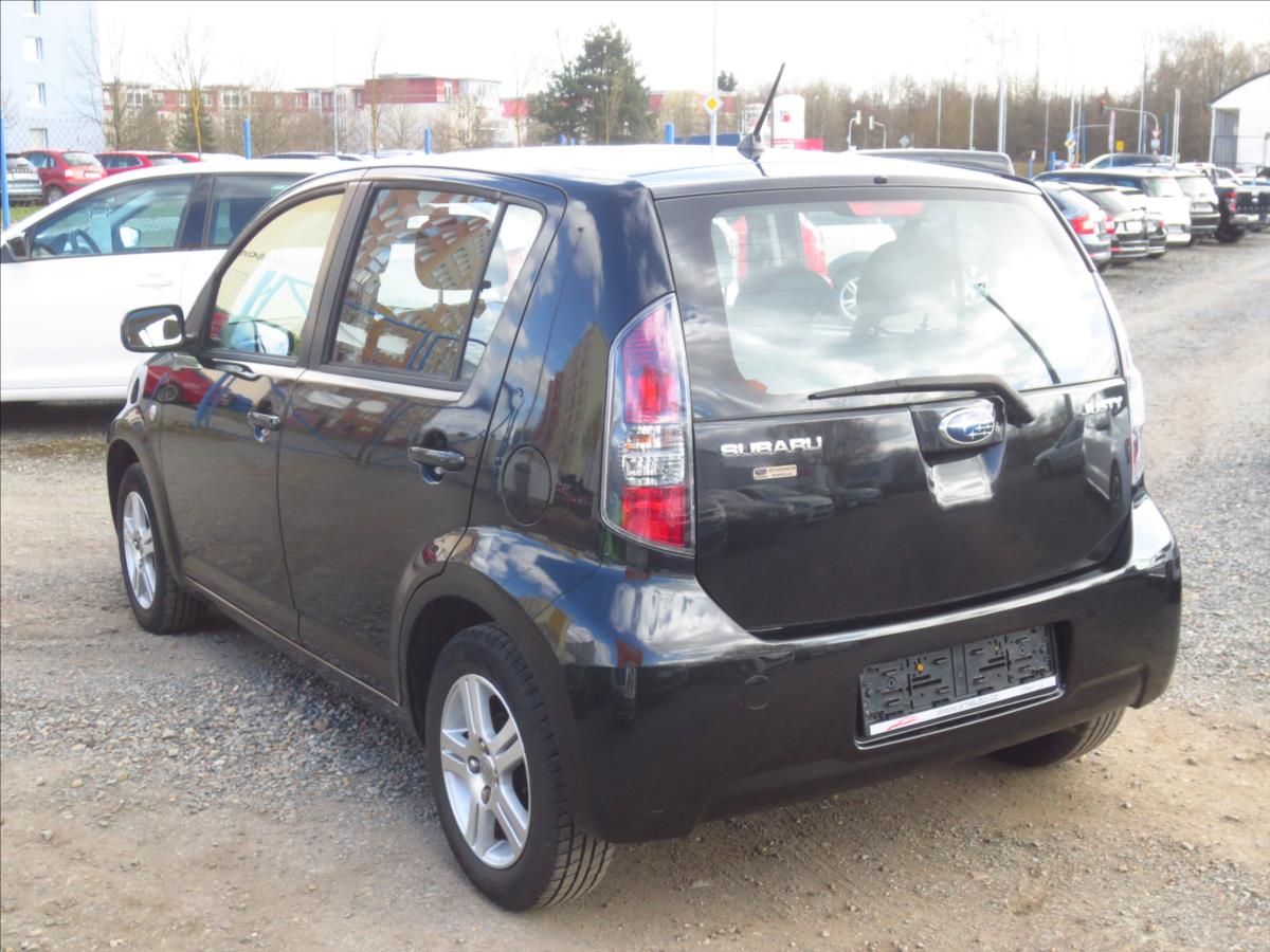Subaru Justy, 1,0   -servo/klima/4l spotřeba - fotka 4