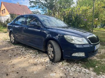 Octavia 1.6TDI-servisní knížka