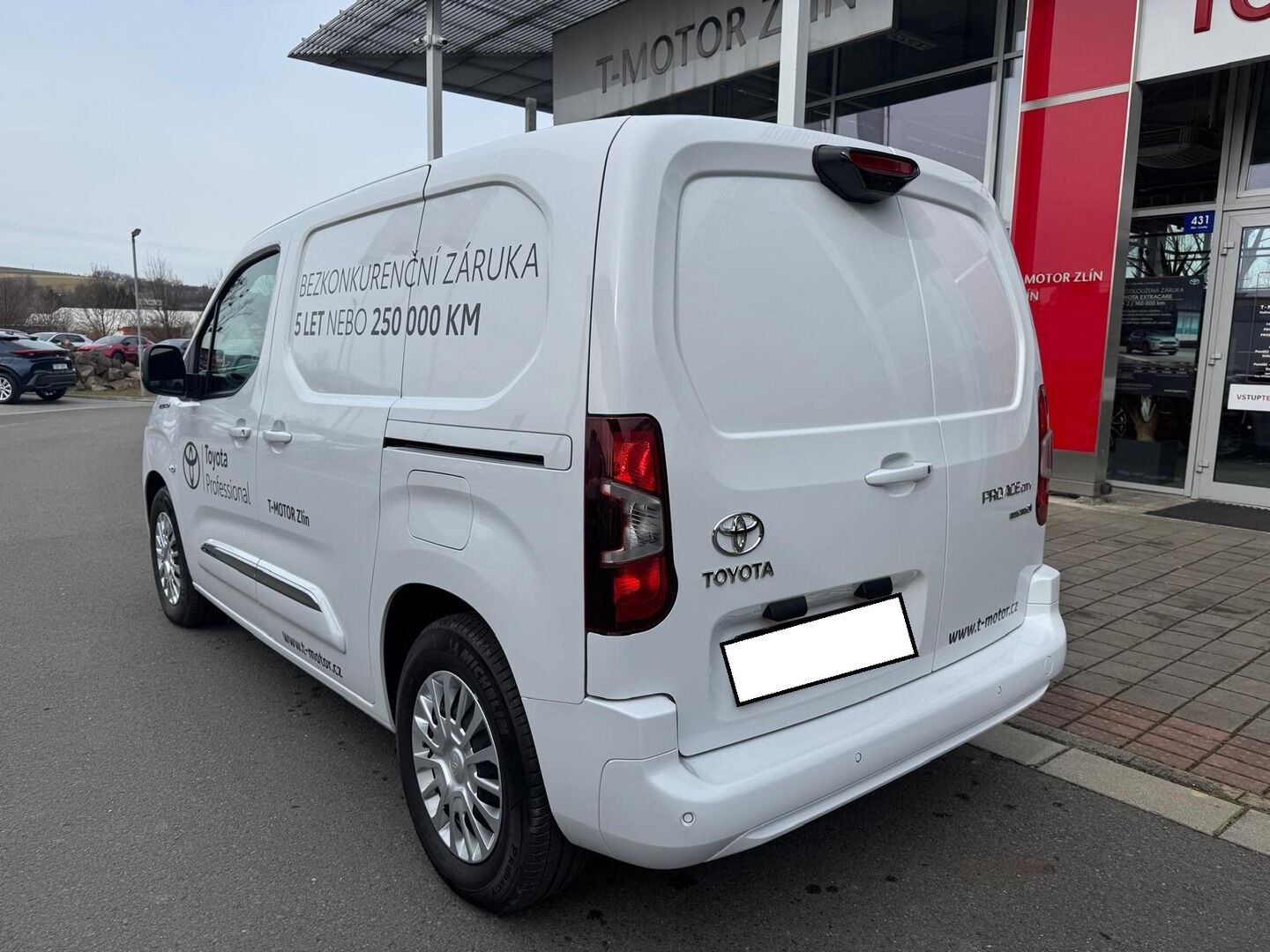 Toyota Proace City, 0,0 Comfort - fotka 6