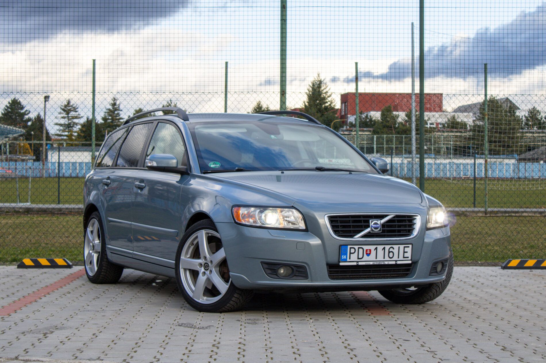 Volvo V50 - fotka 3