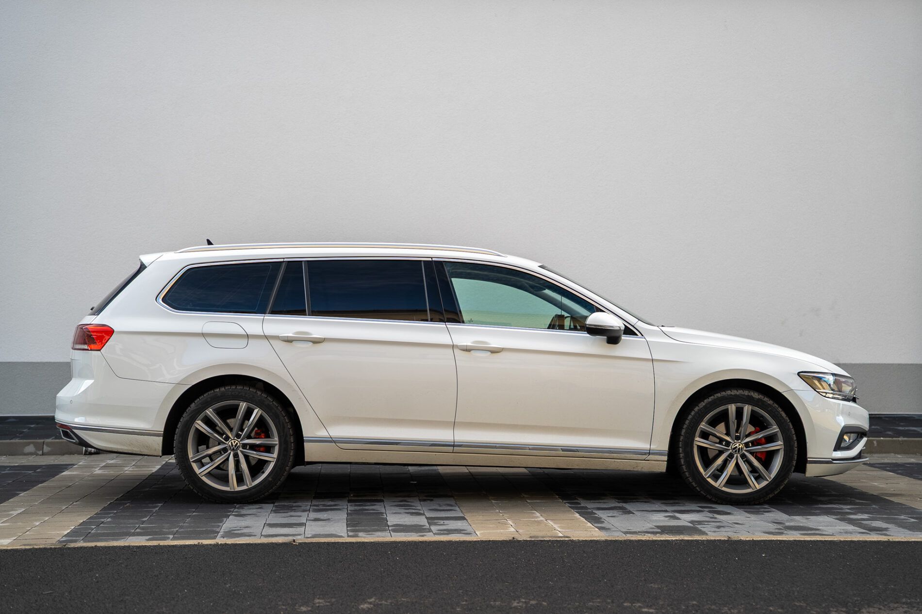 Volkswagen Passat Variant - fotka 4