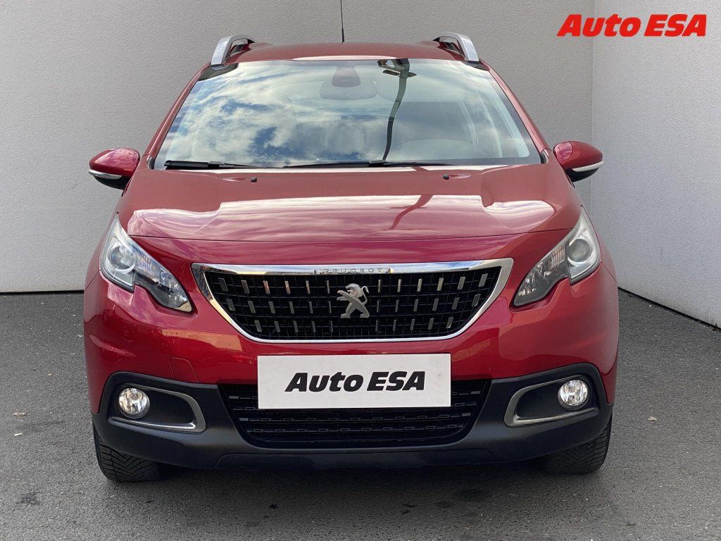 Peugeot 2008, 1.2 PT,ČR,Allure - fotka 2