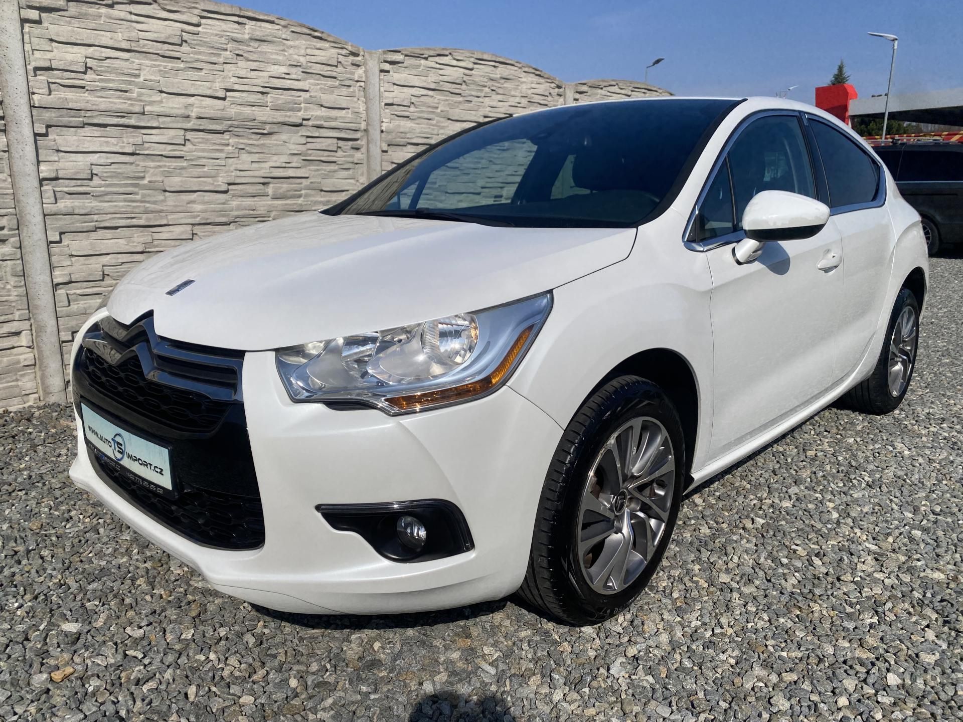 Citroën DS4, 1.6i 16V 120PS EXCLUSIVE TOP!! - fotka 2