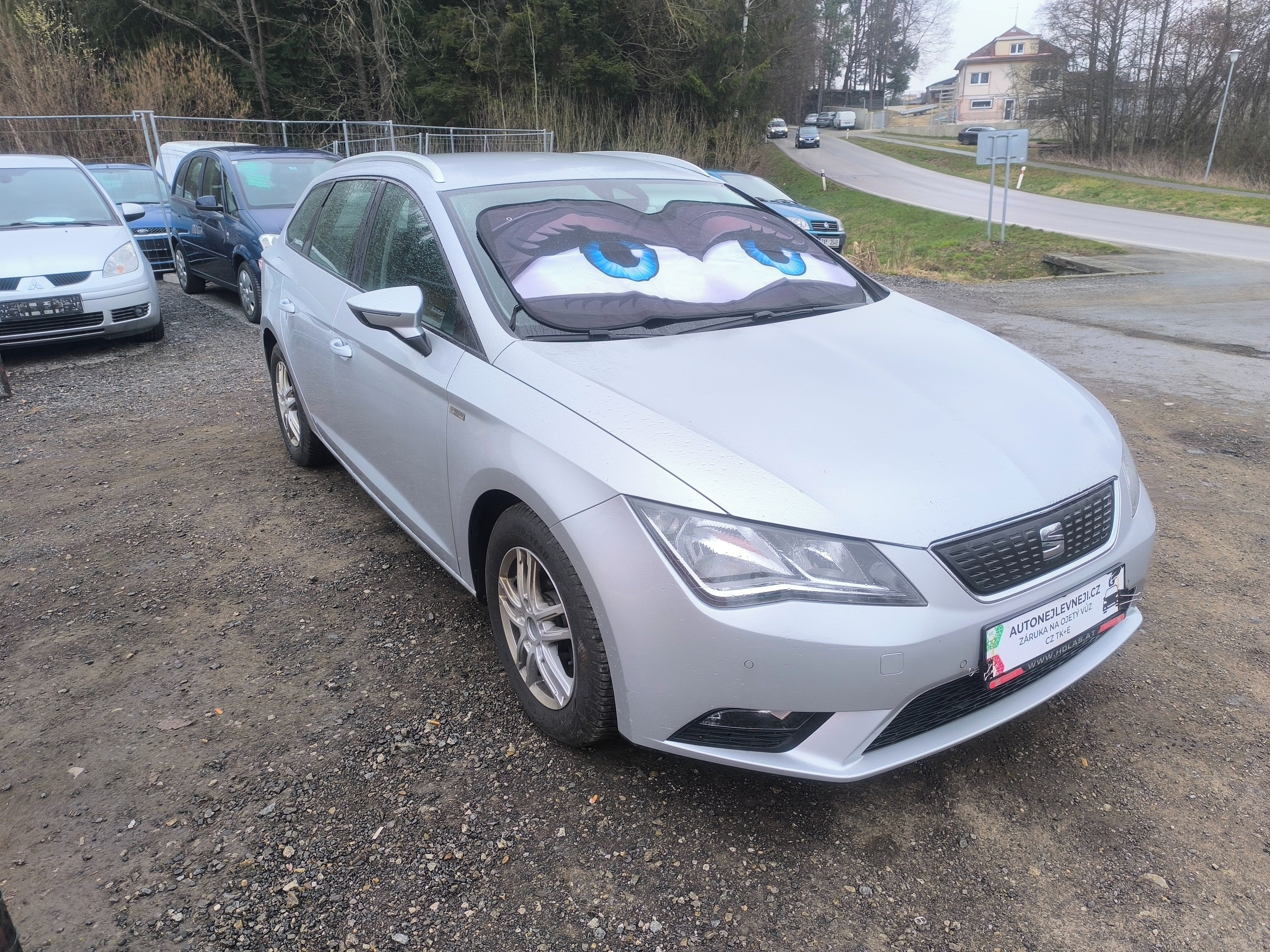 Seat Leon, TDI 81KW,110T.KM,KRÁSNÉ,VÝBAVA