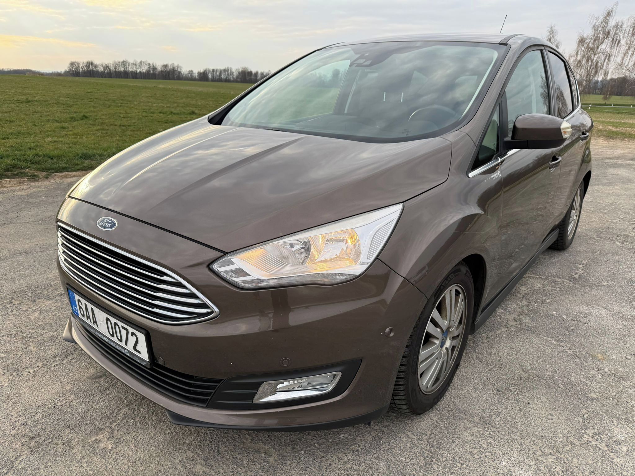Ford C-MAX, 1.0, 92KW, TITANIUM,1. maj. ČR - fotka 2