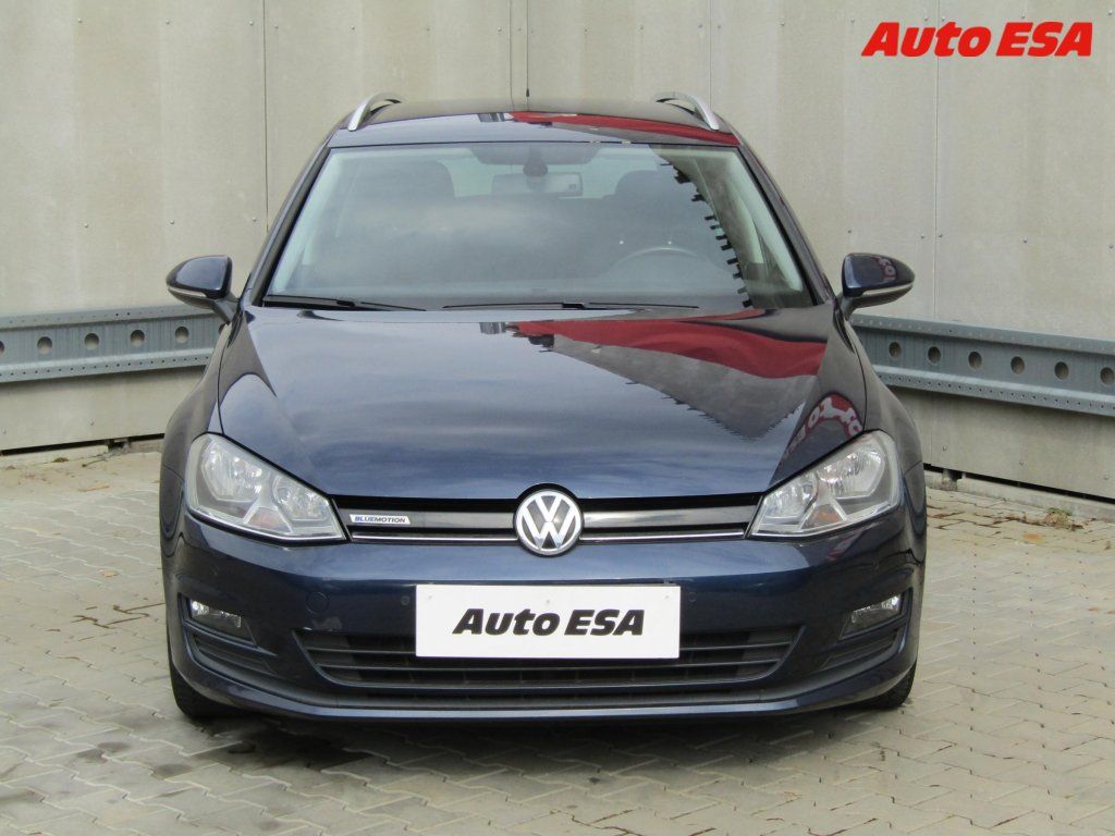 Volkswagen Golf, 1.0 TSi,Navi - fotka 2