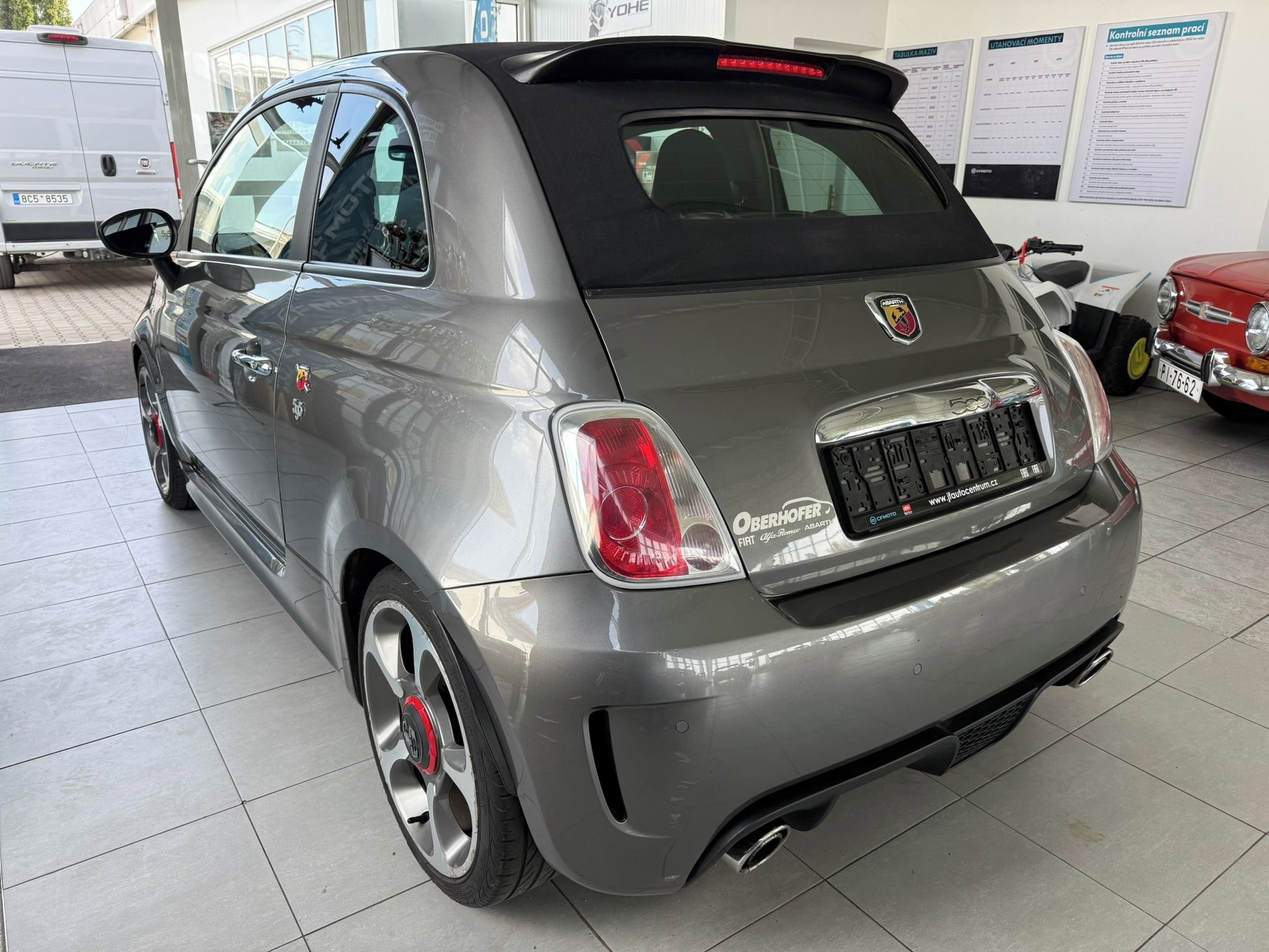 Fiat 500 Abarth, Cabrio 1.4 103 kW - fotka 5