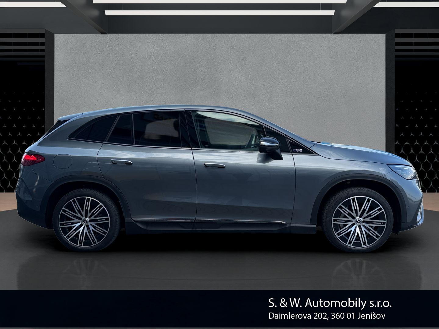 Mercedes-Benz EQE, EQE 500 4MATIC SUV - fotka 4