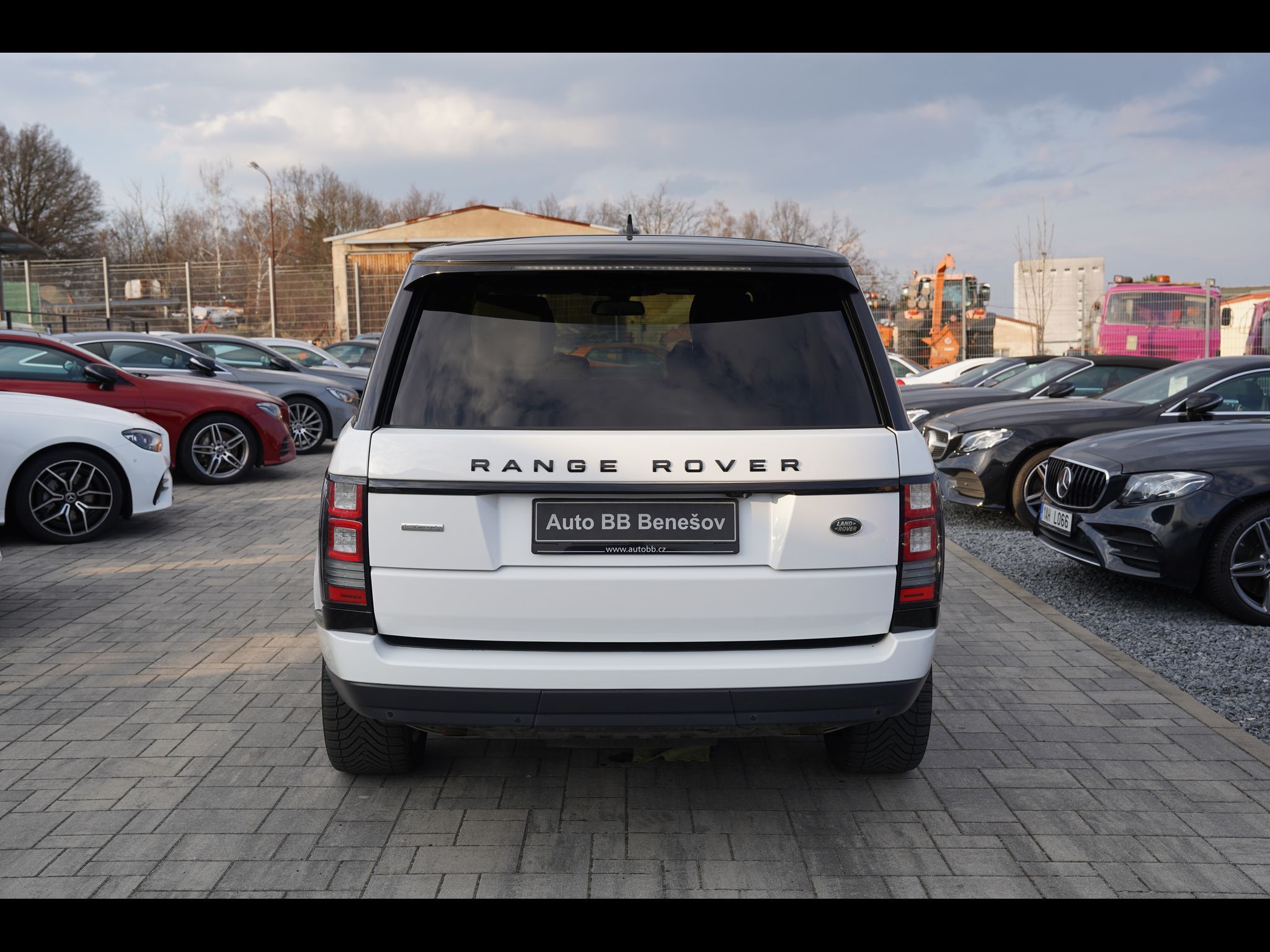 Land Rover Range Rover, 4.4 SDV8 LWB  Autobiography - fotka 5