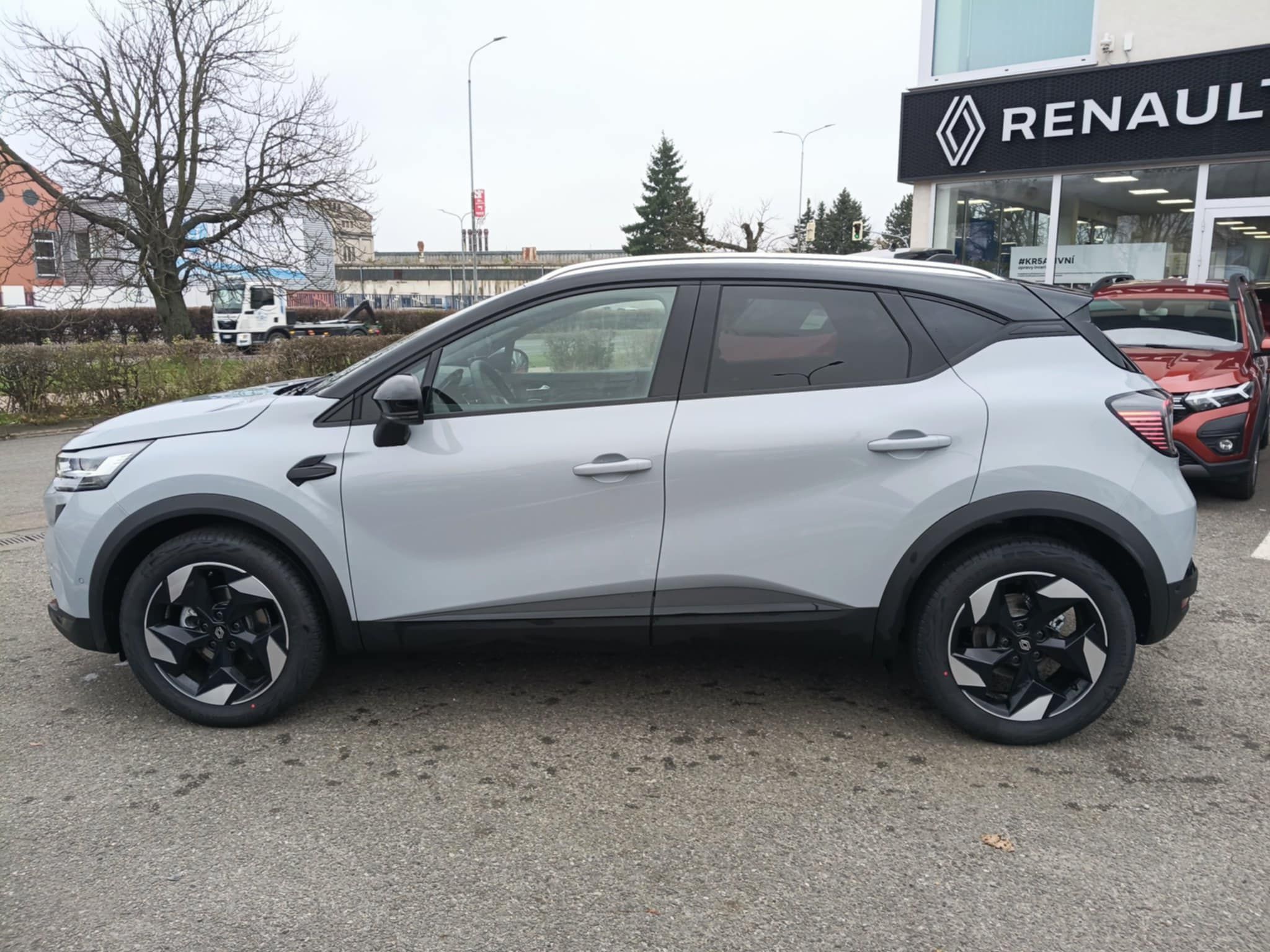 Renault Captur, techno full hybrid E-Tech 160 - fotka 6