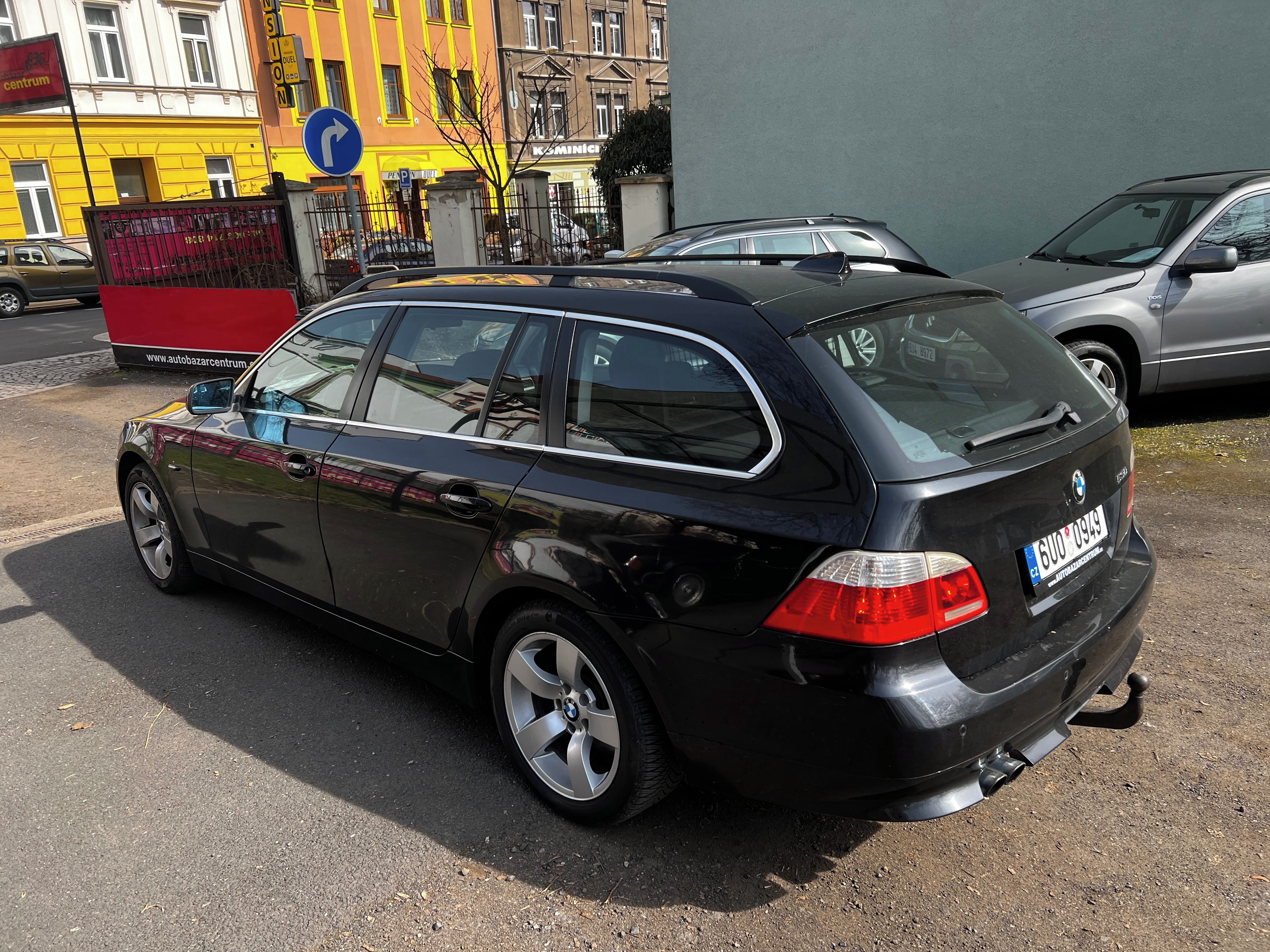 BMW Řada 5, 530 D, 170 Kw, combi - fotka 4