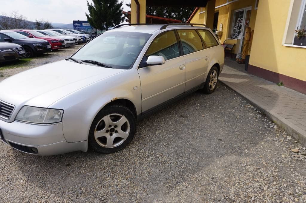 Audi A6 Avant
