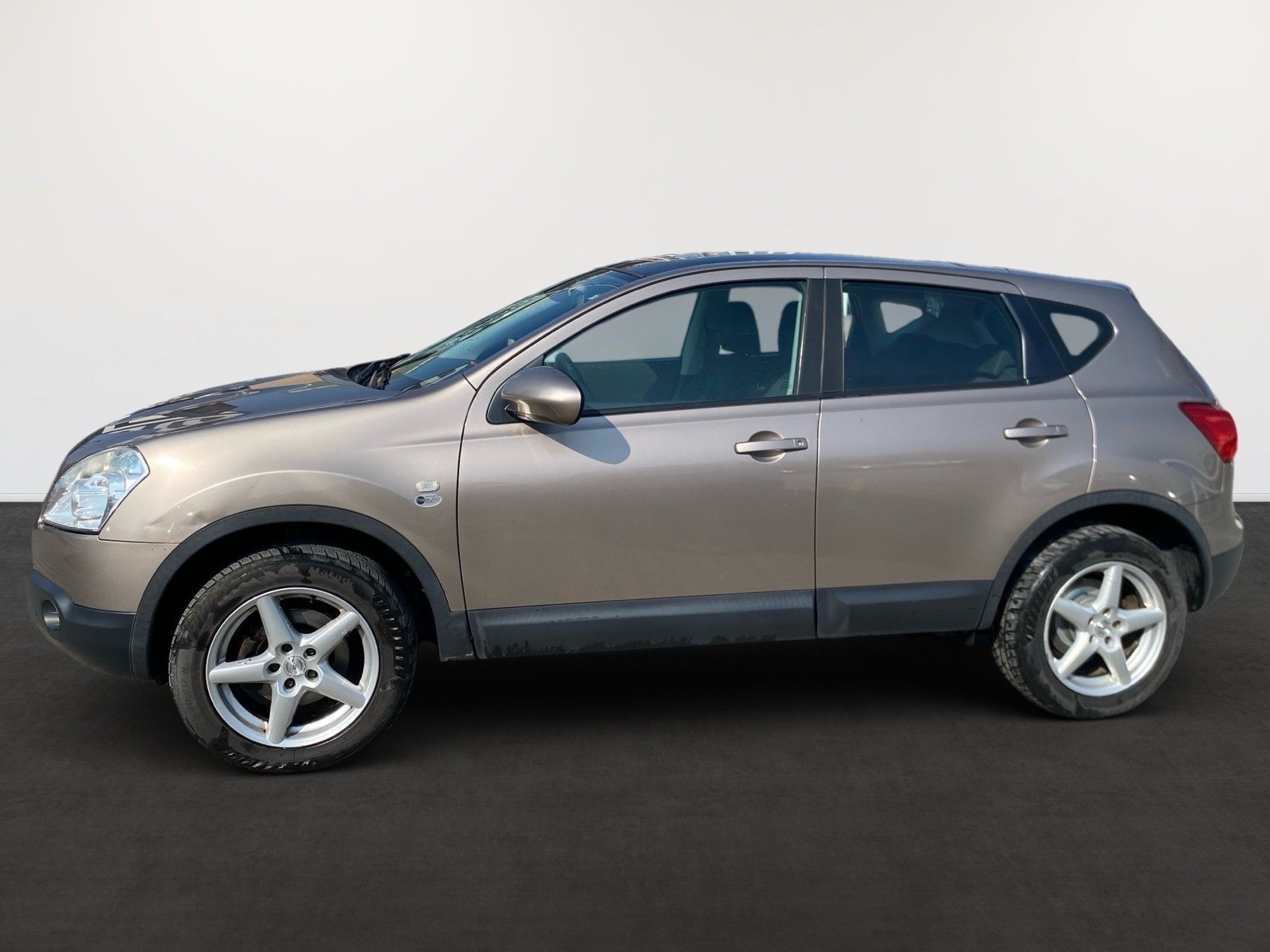 Nissan Qashqai, 2.0dci 110kw, 4x4, NOVÁ STK - fotka 6