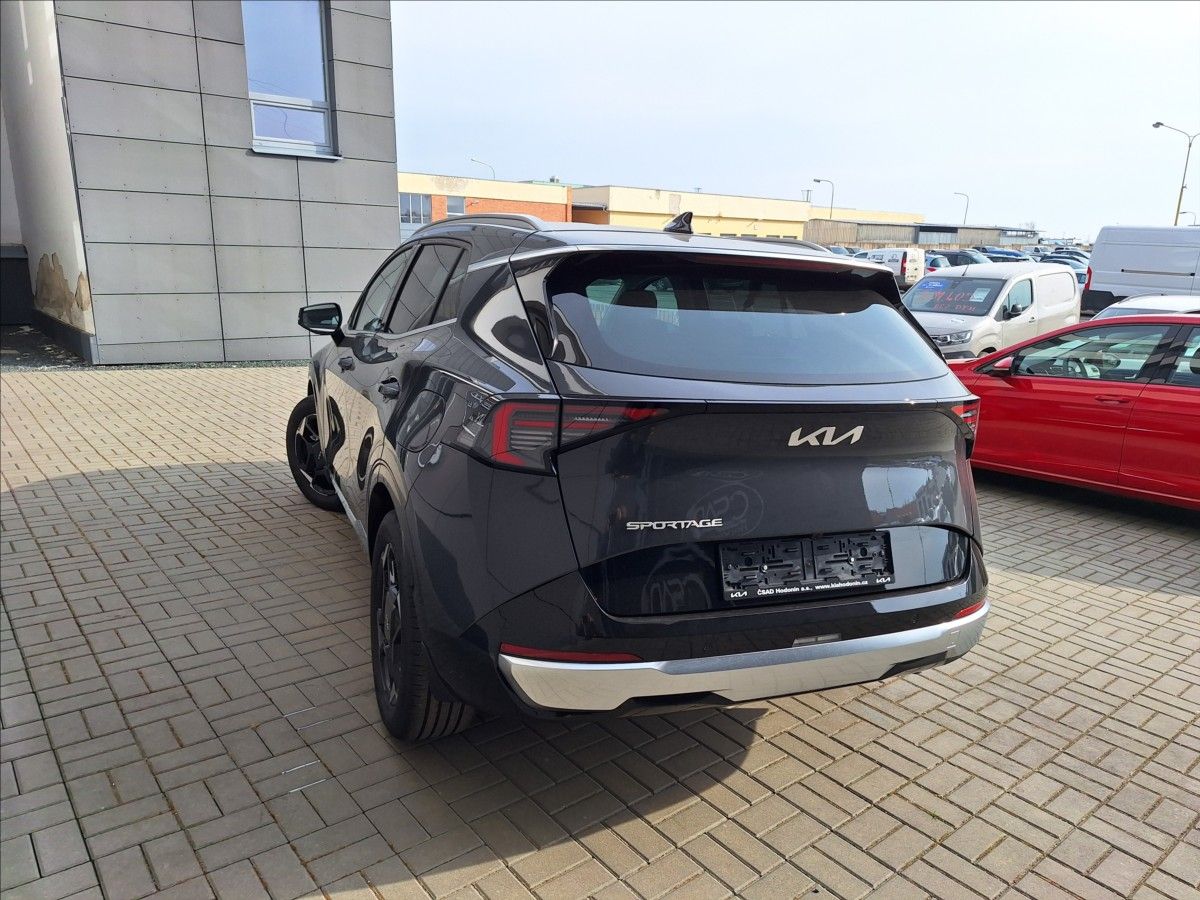 Kia Sportage, 1,6 TGDi 7DCT aut.  TOP - fotka 3