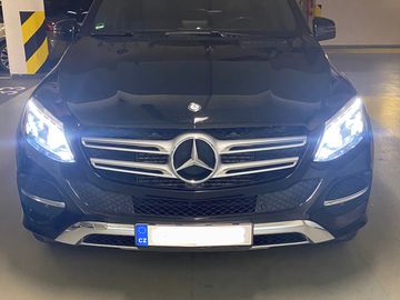 MERCEDES BENZ SUV 4 X 4 -  GLE