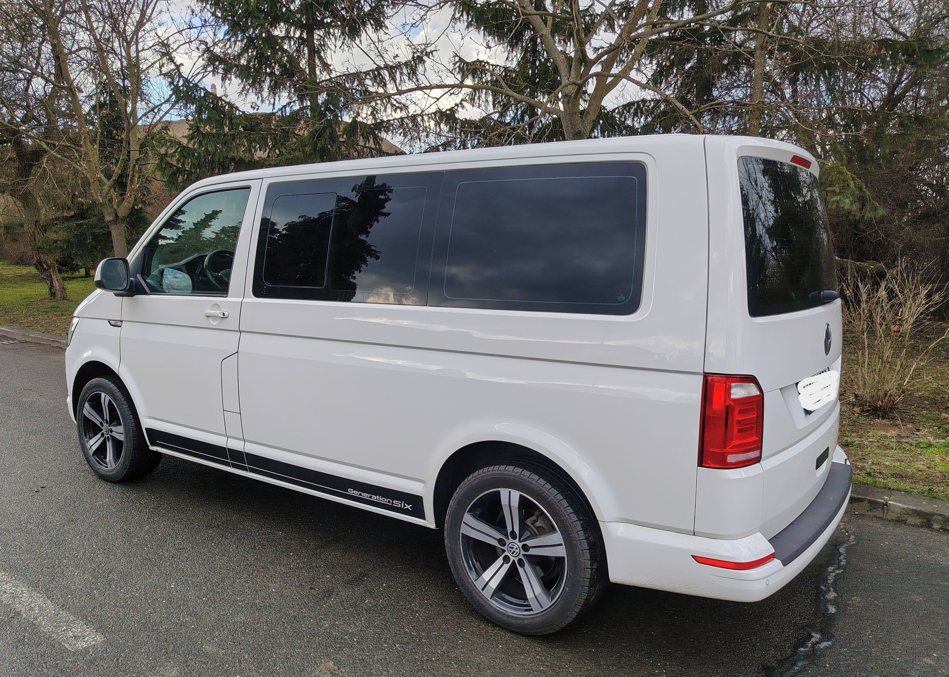 Volkswagen Multivan - fotka 4