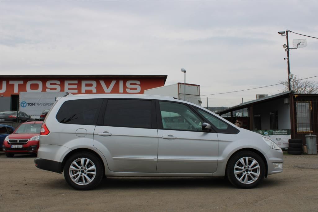 Ford Galaxy, 2,0 TDCi  AUTOMAT, 7 - MÍST - fotka 4