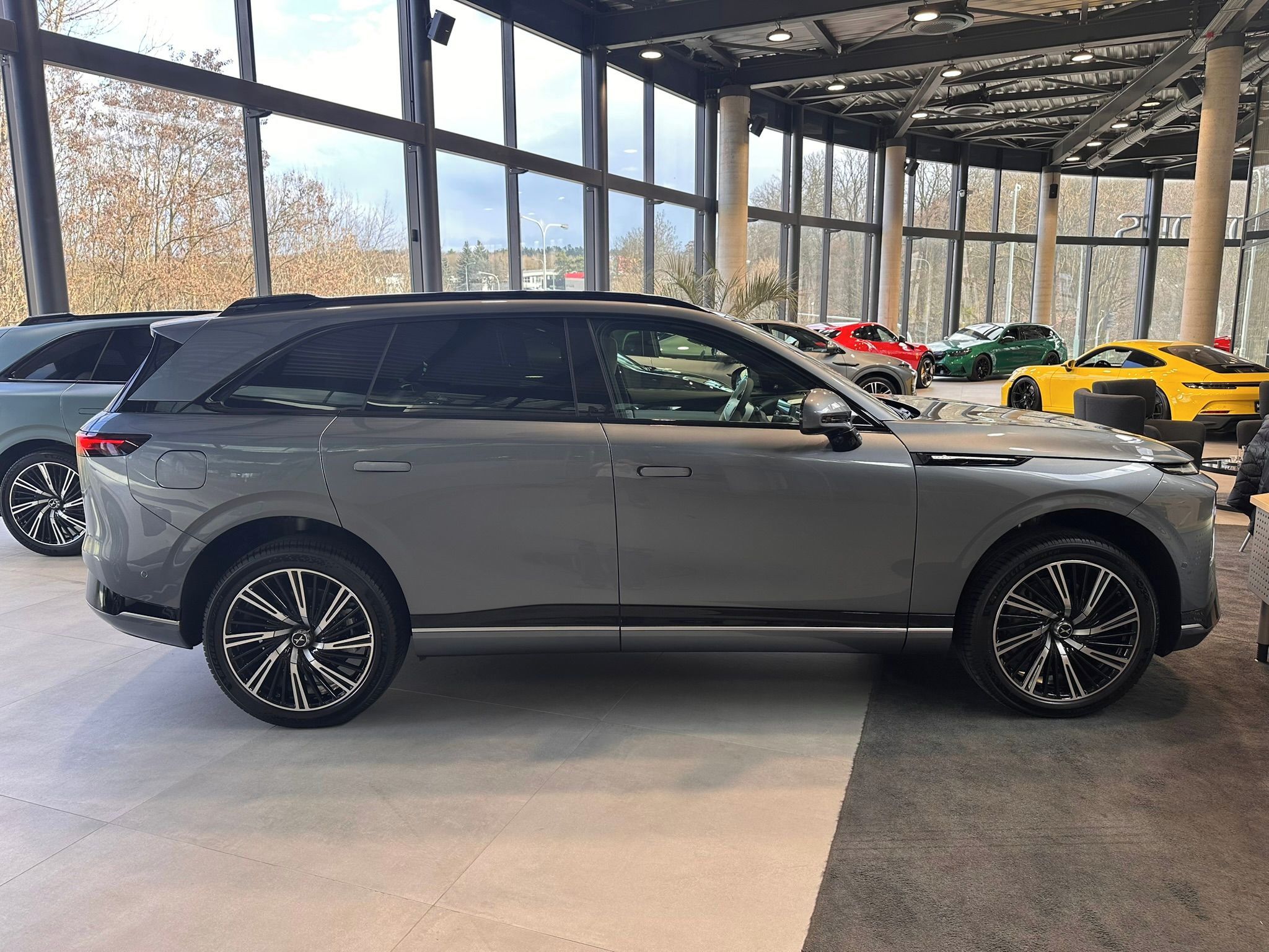 XPENG G9, AWD Performance - fotka 5