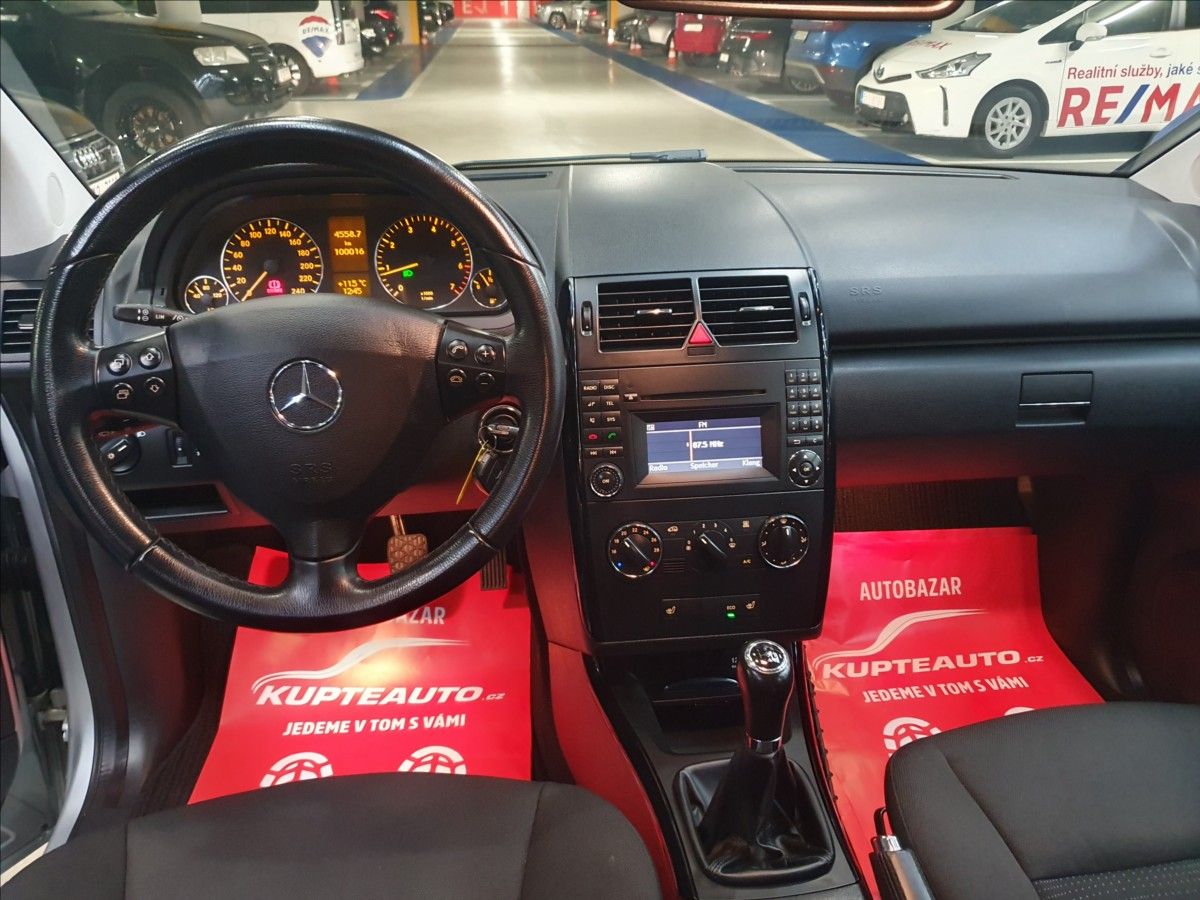 Mercedes-Benz Třídy A, 1,5 A 160 perfektní - fotka 6