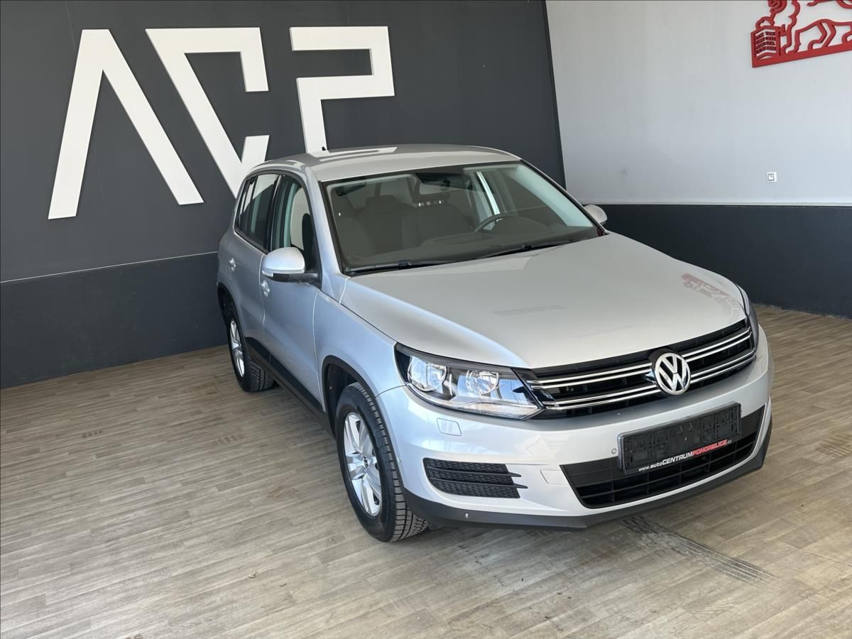 Volkswagen Tiguan, 2,0TDI*4x4*Navi*Výhřev - fotka 4