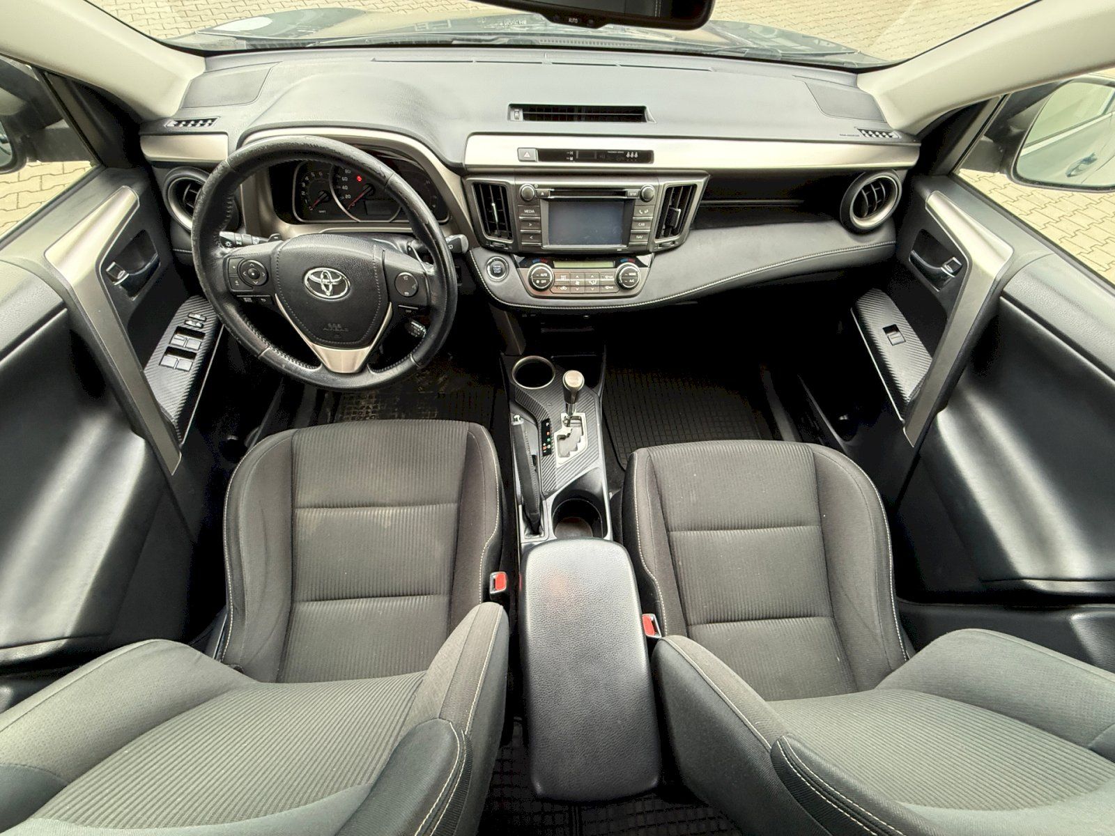 Toyota Rav4, 2.2D 110kW/150PS 4x4 - fotka 5