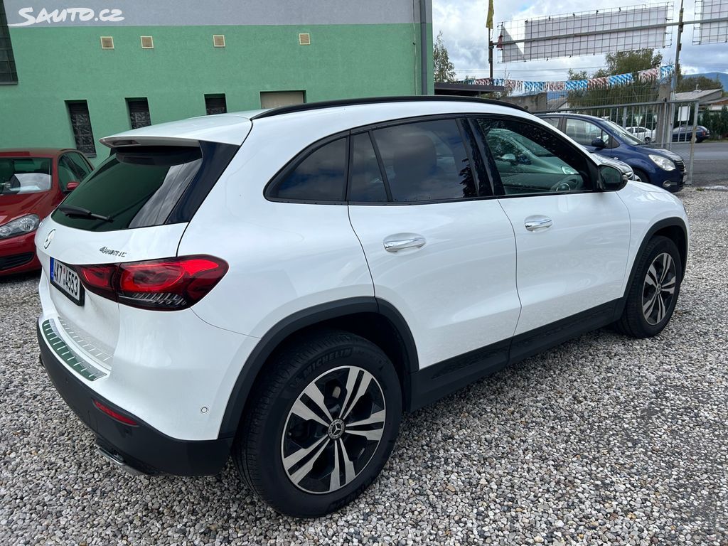 Mercedes-Benz GLA, 200 D 4matic koupeno ČR - fotka 5