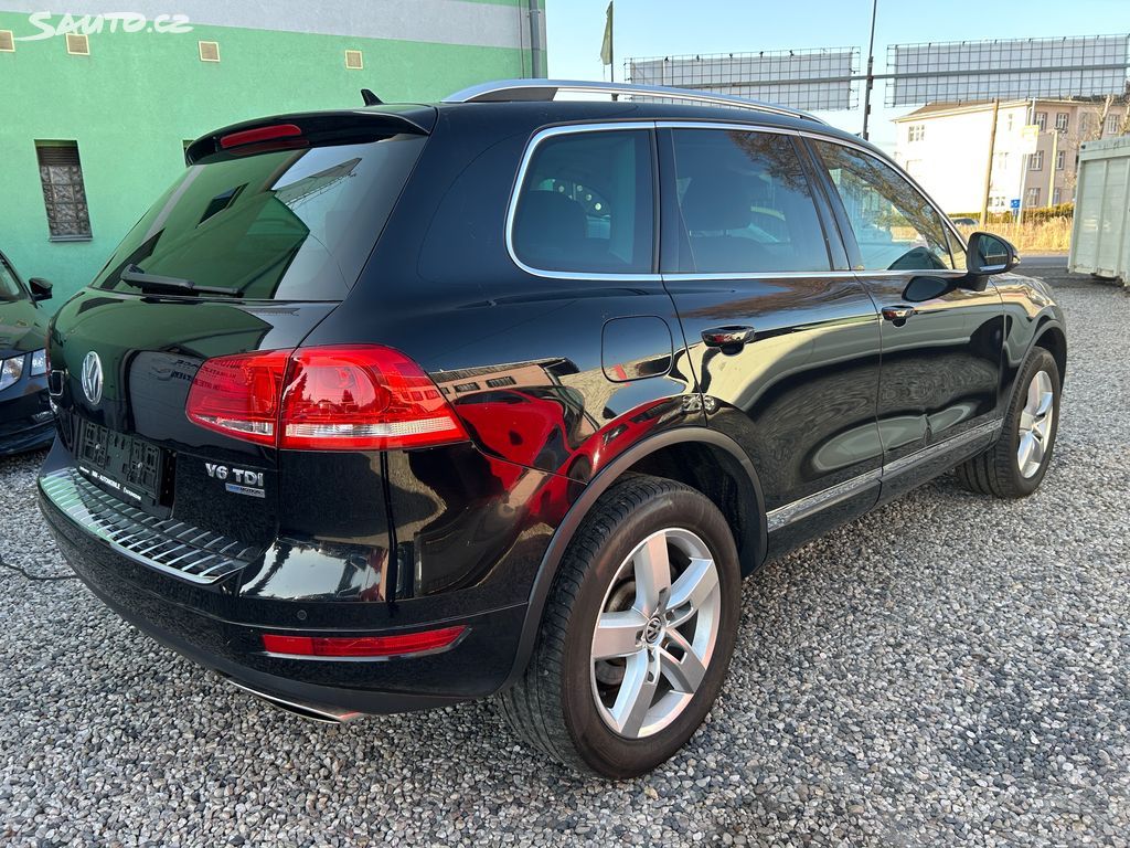 Volkswagen Touareg, 3.0 TDi 150 KW SERVISNÍ KNIHA - fotka 5