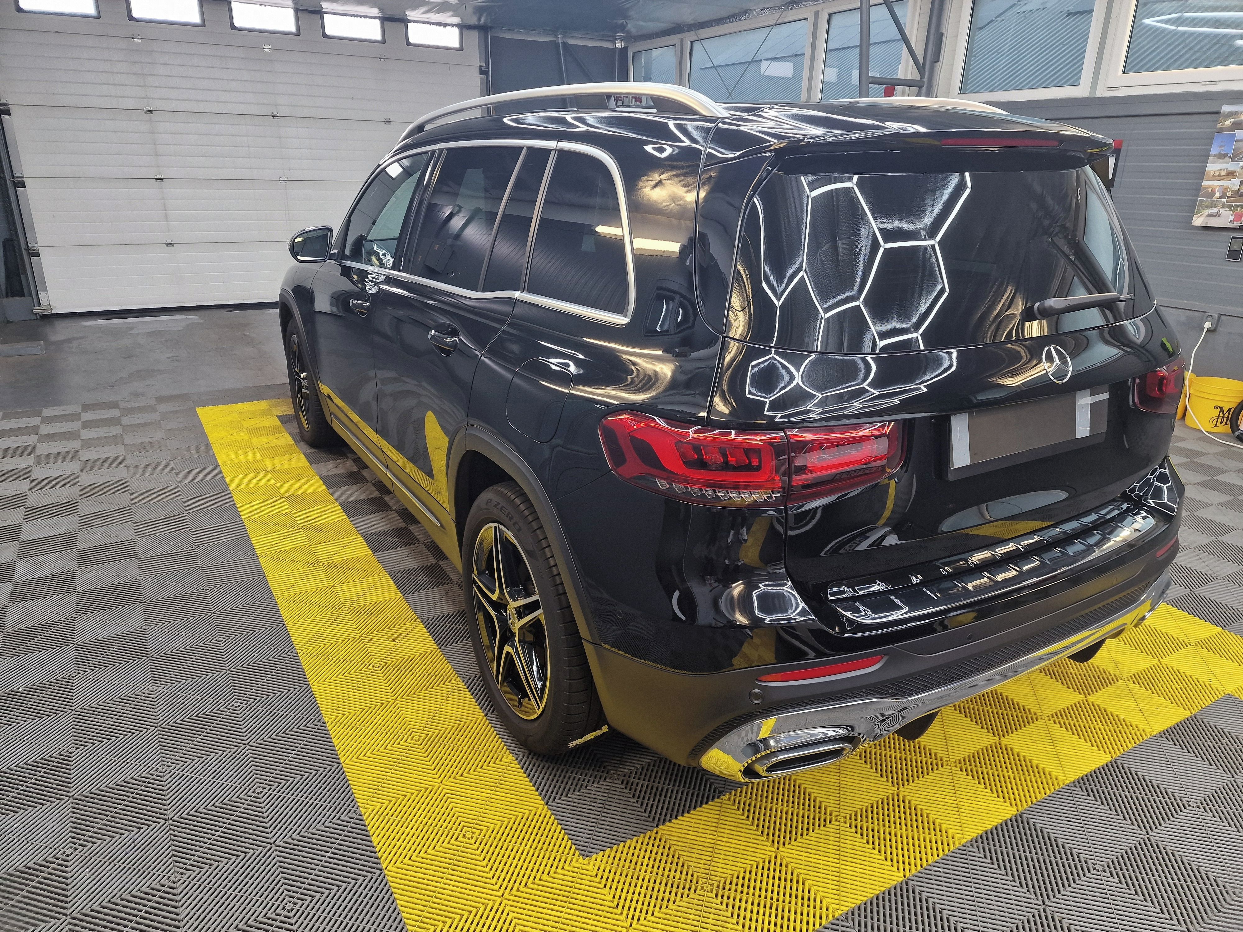 Mercedes-Benz GLB, AMG PACKET SERVISOVANO - fotka 3