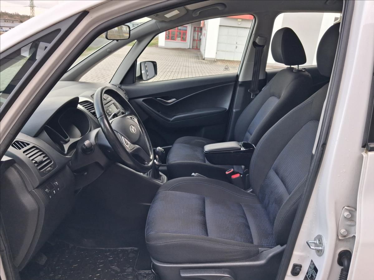 Hyundai ix20, 1,6 Trikolor - fotka 6