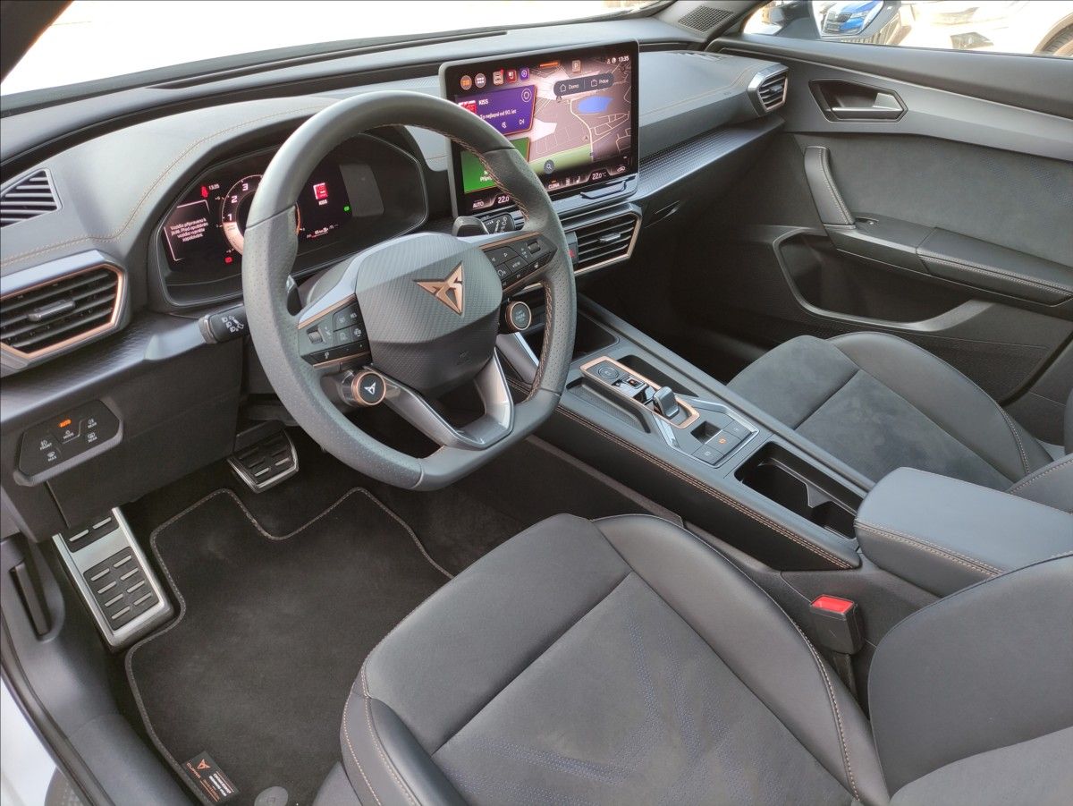 Cupra Formentor, 2,0 TSi VZ333 *MATRIX*PANORAMA - fotka 5