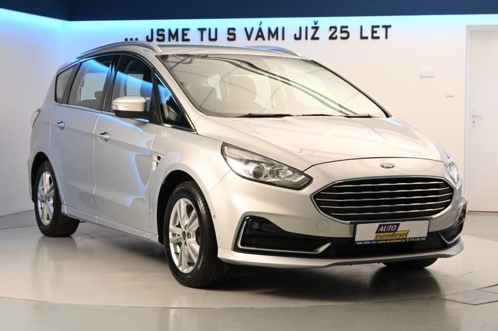 Ford S-MAX, 2.0 TITANIUM Kamera Tažné 8 Ko - fotka 4