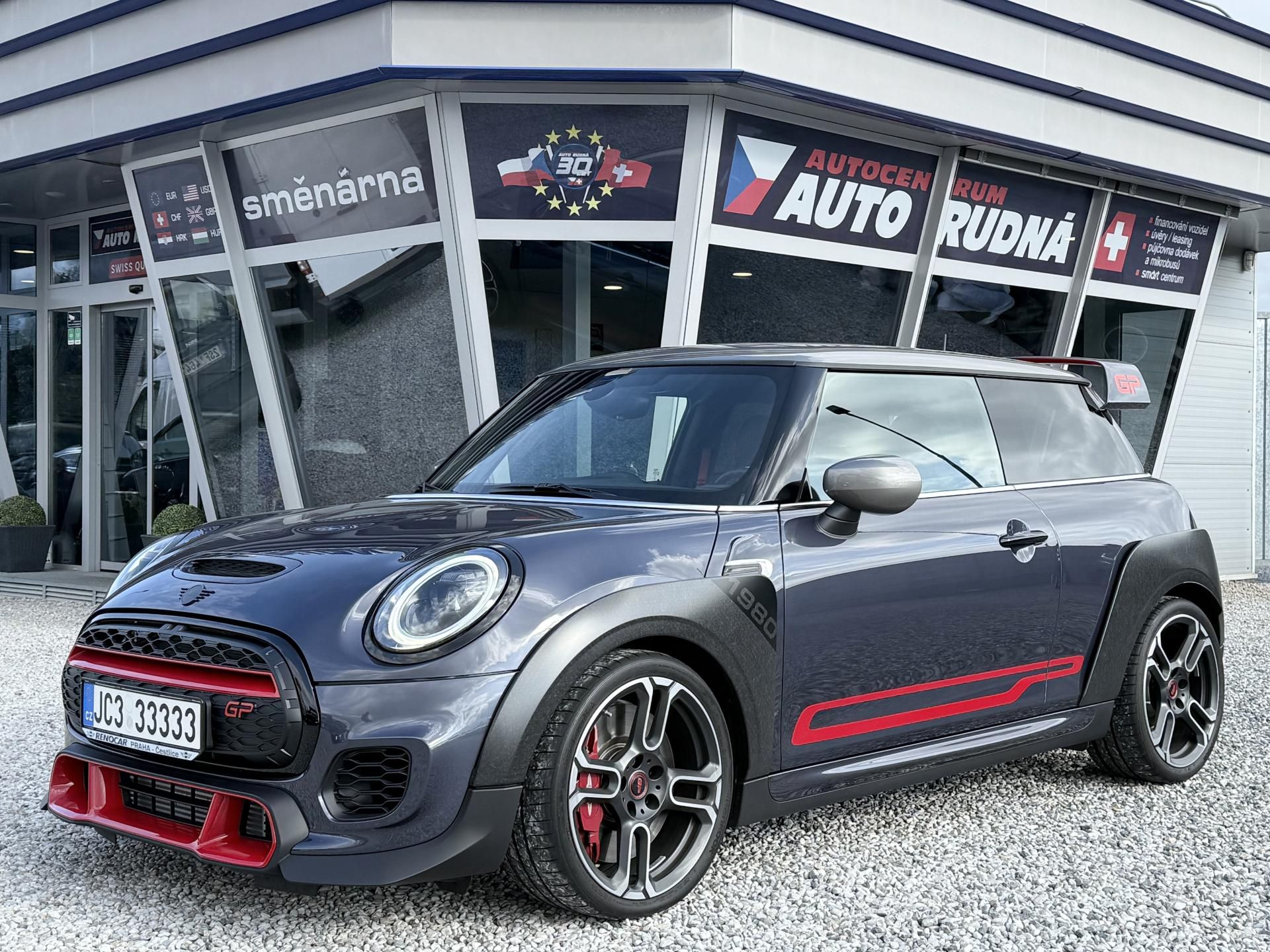 Mini Cooper S, 2,0i John Cooper Works GP !