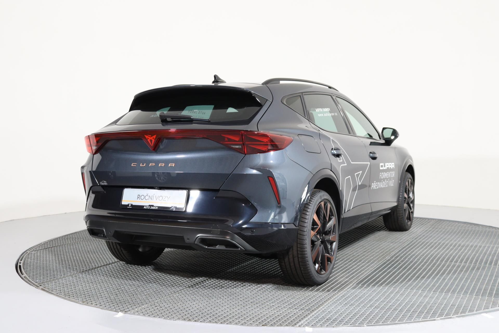Cupra Formentor, 1.5 eTSI 150k DSG - fotka 5