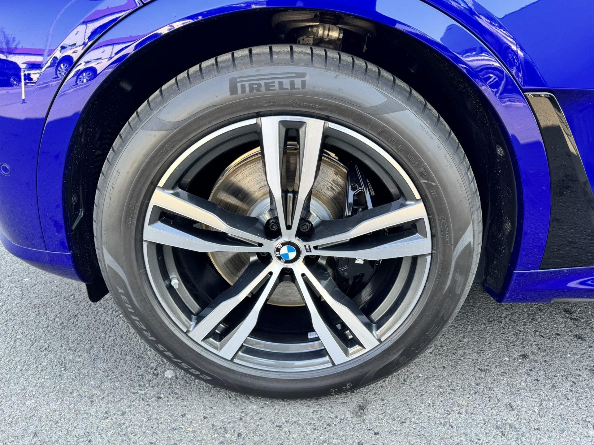 BMW X7, X7 xDrive40d - fotka 4