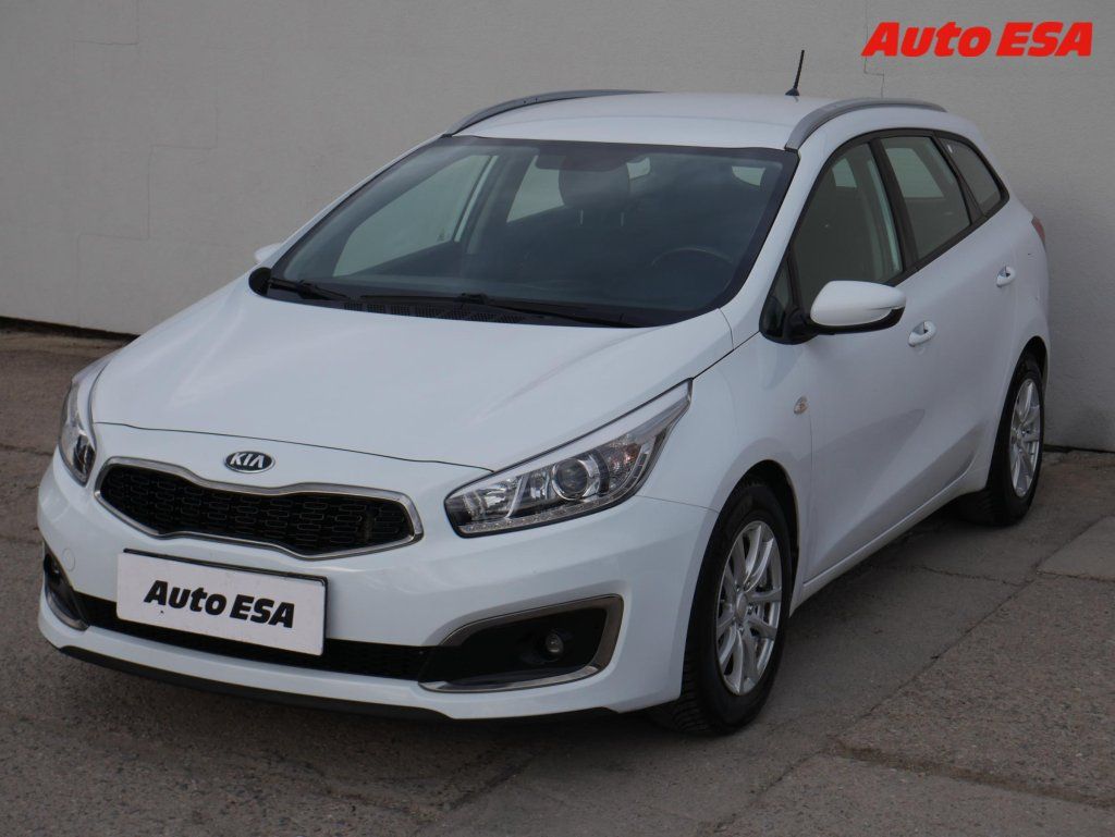 Kia Cee´d, 1.6 CRDi,ČR,AC,tempo - fotka 3