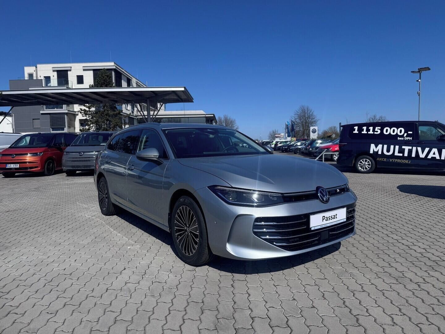 Volkswagen Passat, Elegance 2,0 TDI 110 kW  7 Aut - fotka 3