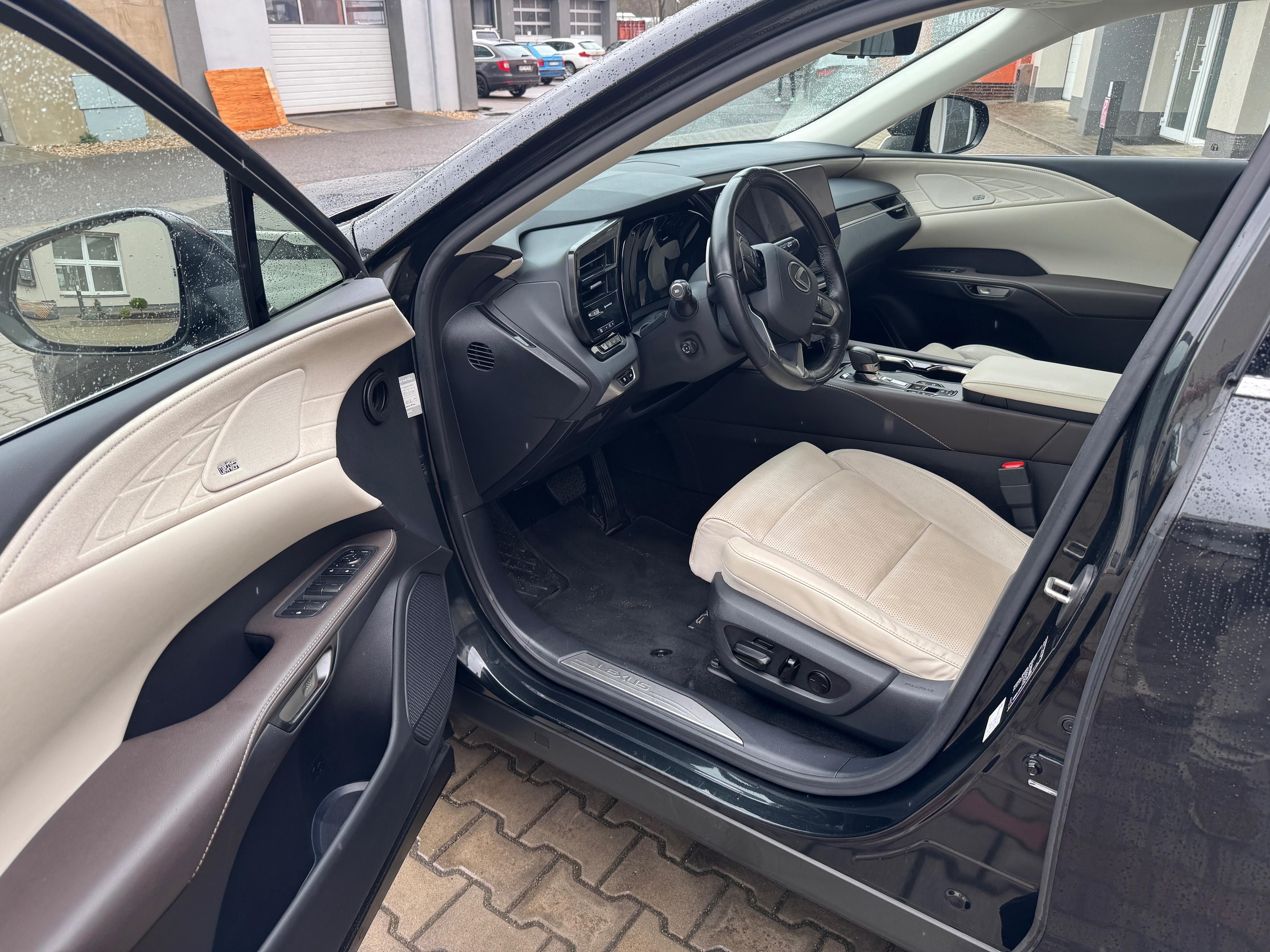 Lexus RX 450h+, LUXURY TOP +tažné +záruka 3+2 - fotka 6