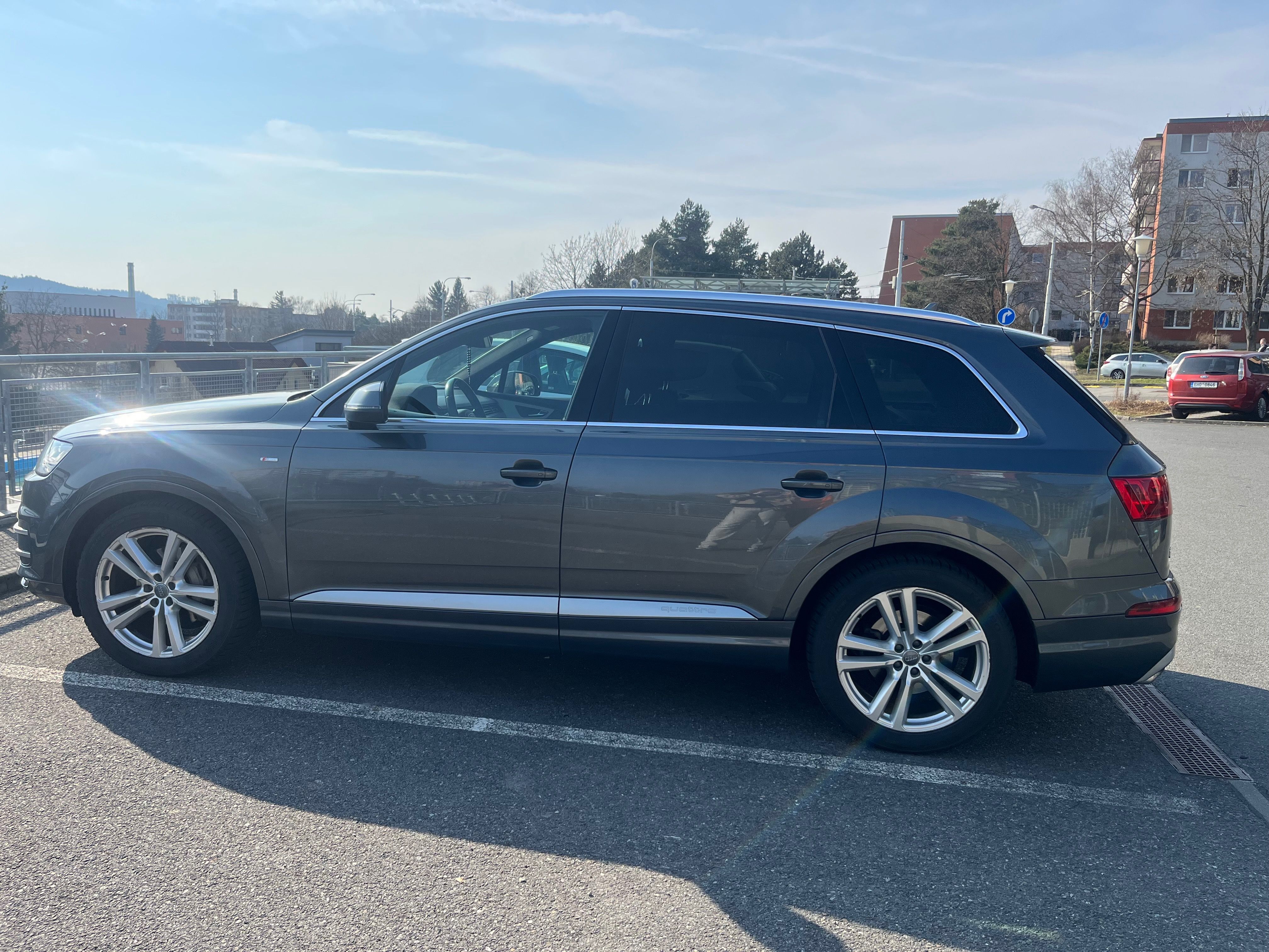 Audi Q7, 3.0TDI - fotka 4