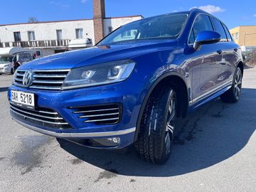 Volkswagen Touareg,  3,0 TDI